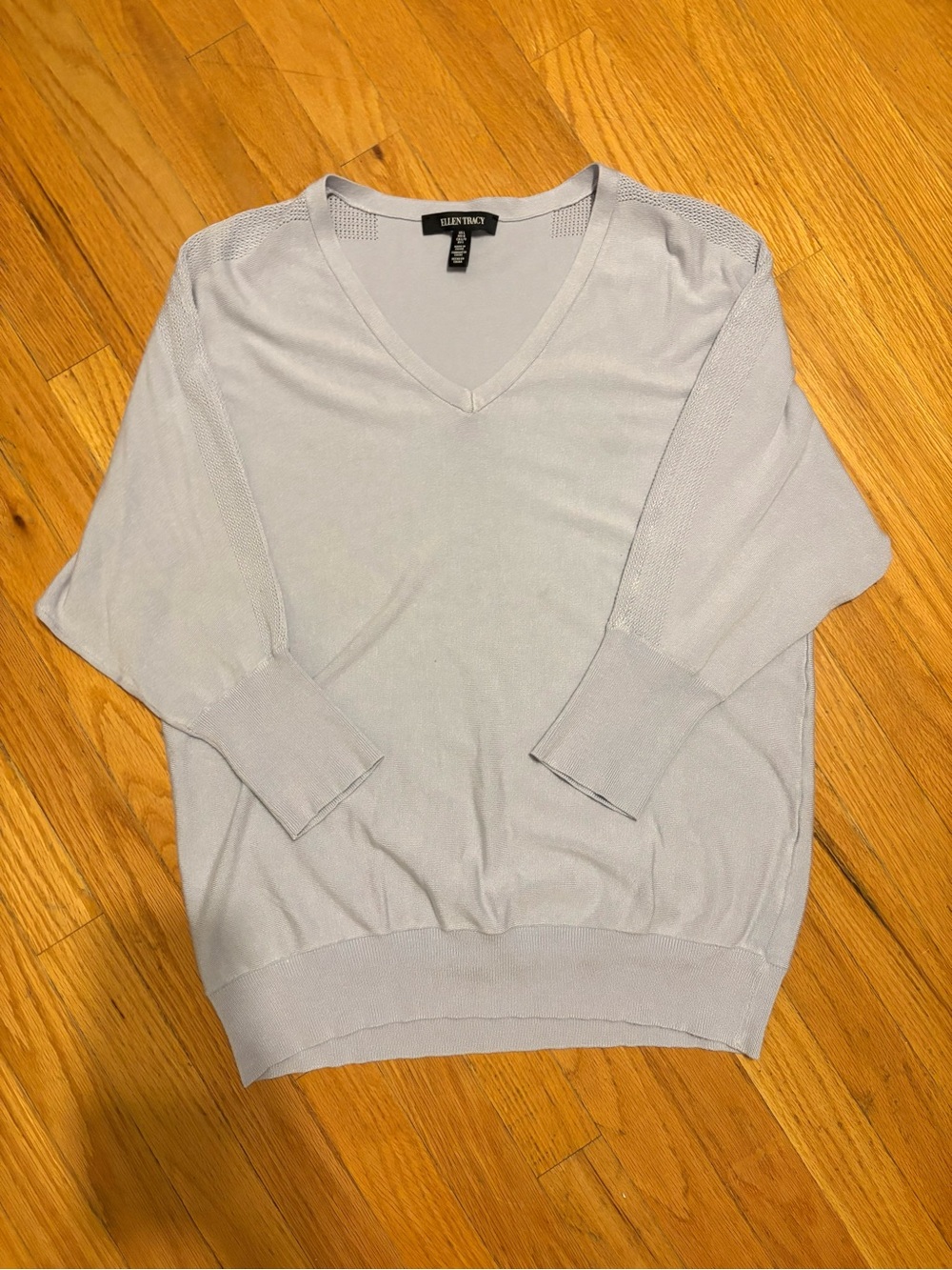 Ellen Tracy Light Gray V-Neck Sweater w/ Mesh Detail Size L
